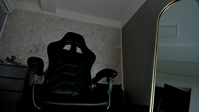 Ivy belle online show from February 1, 2025, 11:54 am