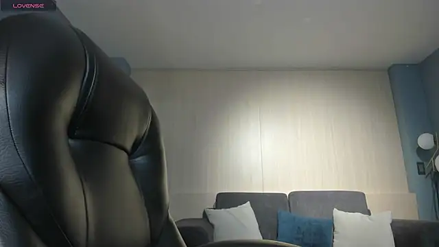 GabriellaLee online show from April 9, 2026, 3:28 am