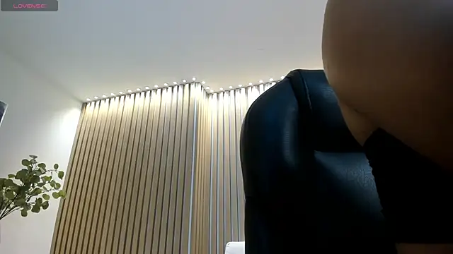 GabriellaLee online show from April 15, 2026, 3:24 am