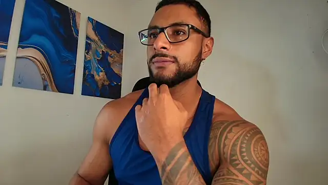 LiamGarcia1 online show from February 11, 2026, 4:56 pm