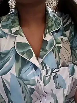 Snapshot of Sajel_000 chatting on December 8, 2024, 8:04 pm Sajel 000 online show from December 8, 2024, 8:04 pm