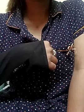 Snapshot of Sajel_000 chatting on February 21, 2025, 9:11 pm Sajel 000 online show from February 21, 2025, 9:11 pm