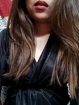 Snapshot of Sajel_000 chatting on February 25, 2025, 9:35 pm Sajel 000 online show from February 25, 2025, 9:35 pm