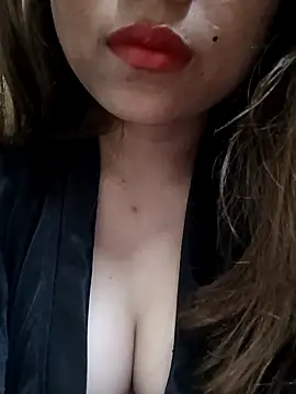 Snapshot of Sajel_000 chatting on February 28, 2025, 10:17 pm Sajel 000 online show from February 28, 2025, 10:17 pm