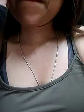 Snapshot of Sajel_000 chatting on March 15, 2025, 9:27 pm Sajel 000 online show from March 15, 2025, 9:27 pm