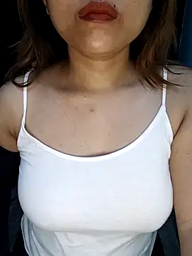 Snapshot of Sajel_000 chatting on September 14, 2025, 6:29 pm Sajel 000 online show from September 14, 2025, 6:29 pm