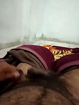 Snapshot of pintuS40 chatting on January 17, 2025, 9:28 pm pintuS40 online show from January 17, 2025, 9:28 pm