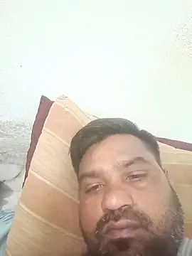 Snapshot of pintuS40 chatting on January 21, 2025, 2:59 pm pintuS40 online show from January 21, 2025, 2:59 pm