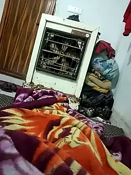 Snapshot of pintuS40 chatting on January 26, 2025, 10:46 pm pintuS40 online show from January 26, 2025, 10:46 pm