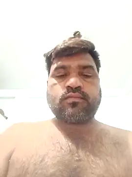 Snapshot of pintuS40 chatting on February 14, 2025, 1:56 am pintuS40 online show from February 14, 2025, 1:56 am