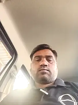 Snapshot of pintuS40 chatting on February 15, 2025, 3:52 am pintuS40 online show from February 15, 2025, 3:52 am