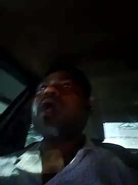 Snapshot of pintuS40 chatting on September 12, 2025, 5:57 pm pintuS40 online show from September 12, 2025, 5:57 pm