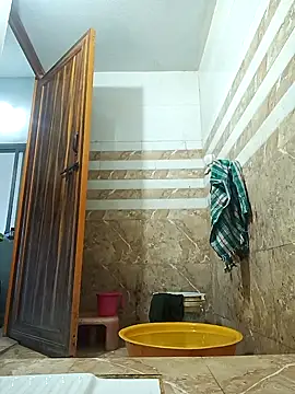 Snapshot of pintuS40 chatting on September 24, 2025, 2:26 am pintuS40 online show from September 24, 2025, 2:26 am