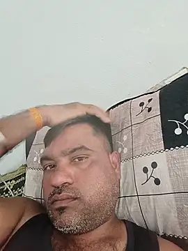 Snapshot of pintuS40 chatting on June 21, 2026, 7:44 am pintuS40 online show from June 21, 2026, 7:44 am