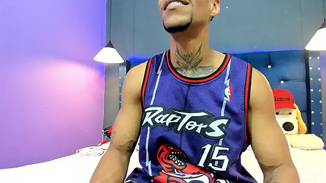 Snapshot of Salomon_koude chatting on November 5, 2025, 7:47 pm Salomon koude online show from November 5, 2025, 7:47 pm