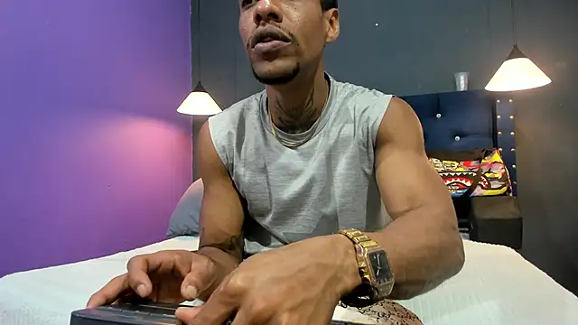 Snapshot of Salomon_koude chatting on November 14, 2025, 6:28 pm Salomon koude online show from November 14, 2025, 6:28 pm