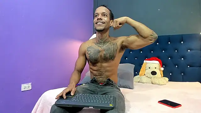 Snapshot of Salomon_koude chatting on November 20, 2025, 5:23 pm Salomon koude online show from November 20, 2025, 5:23 pm