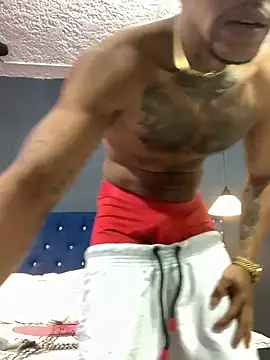 Snapshot of Salomon_koude chatting on November 29, 2025, 4:54 pm Salomon koude online show from November 29, 2025, 4:54 pm