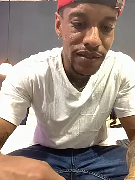 Snapshot of Salomon_koude chatting on December 2, 2025, 10:16 pm Salomon koude online show from December 2, 2025, 10:16 pm