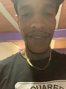 Snapshot of Salomon_koude chatting on December 4, 2025, 4:05 pm Salomon koude online show from December 4, 2025, 4:05 pm