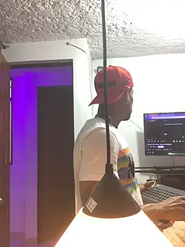 Salomon koude online show from February 8, 2026, 7:17 pm