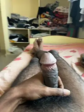 Snapshot of Thinboycock chatting on November 16, 2025, 7:14 am Thinboycock online show from November 16, 2025, 7:14 am