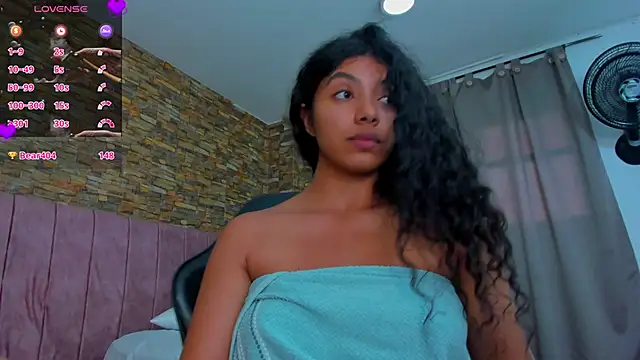 viktorya xue online show from March 3, 2025, 5:39 pm