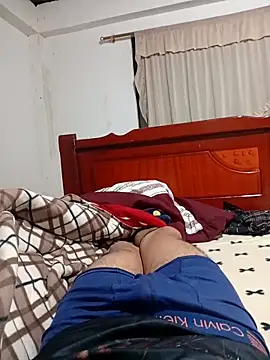 loomolmedo online show from February 5, 2026, 3:11 am