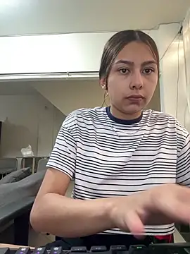 Snapshot of Im_sophia1 chatting on December 28, 2024, 2:10 pm Im sophia1 online show from December 28, 2024, 2:10 pm