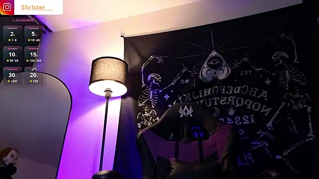 Melanie Nyx online show from February 5, 2026, 3:22 am