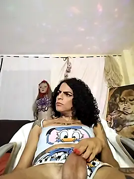 MaraVililhosa online show from March 7, 2025, 5:40 am