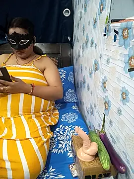 Snapshot of tina8th chatting on November 27, 2025, 4:53 pm tina8th online show from November 27, 2025, 4:53 pm