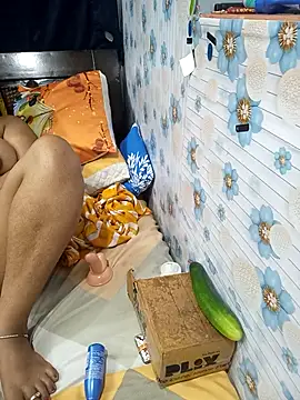 Snapshot of tina8th chatting on December 14, 2025, 4:34 pm tina8th online show from December 14, 2025, 4:34 pm