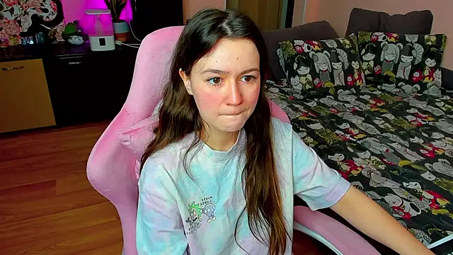 Snapshot of ameli_moon chatting on November 30, 2025, 11:47 am ameli moon online show from November 30, 2025, 11:47 am