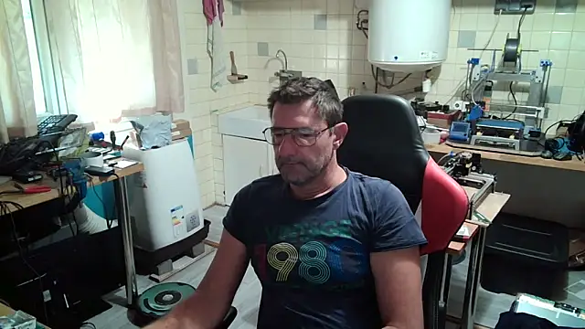 snork80 online show from September 27, 2025, 8:52 am