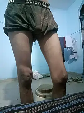 Snapshot of Shubu_76 chatting on October 15, 2025, 3:45 pm Shubu 76 online show from October 15, 2025, 3:45 pm