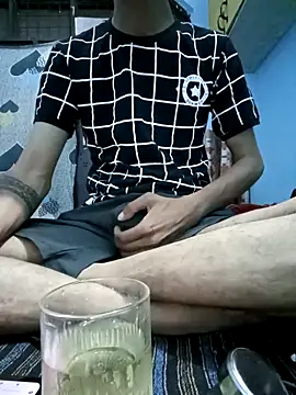 Snapshot of Shubu_76 chatting on October 18, 2025, 2:51 pm Shubu 76 online show from October 18, 2025, 2:51 pm