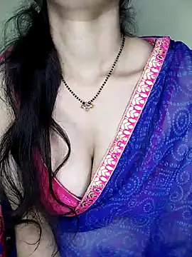 Snapshot of Fair-magic-woman chatting on December 20, 2024, 10:32 pm Fair-magic-woman online show from December 20, 2024, 10:32 pm