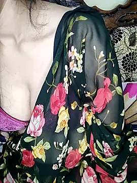 Snapshot of Fair-magic-woman chatting on September 23, 2025, 7:39 pm Fair-magic-woman online show from September 23, 2025, 7:39 pm