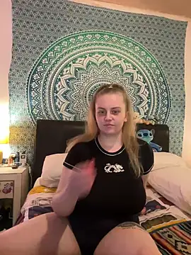 Snapshot of Vixen_Mistress_Ali chatting on December 24, 2024, 6:17 pm Vixen Mistress Ali online show from December 24, 2024, 6:17 pm