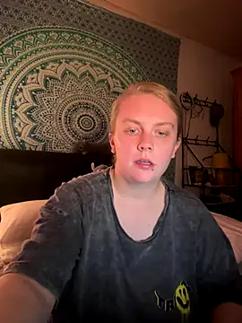 Snapshot of Vixen_Mistress_Ali chatting on November 9, 2025, 8:51 pm Vixen Mistress Ali online show from November 9, 2025, 8:51 pm