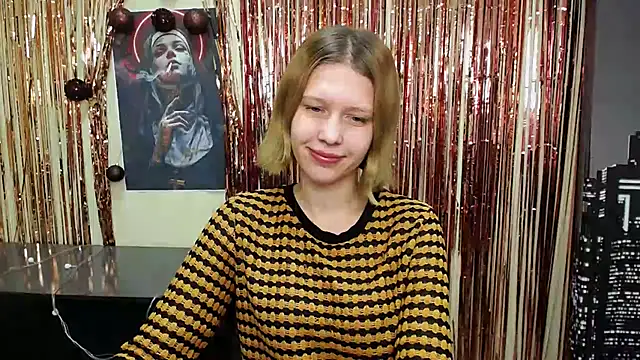 StellaCRL online show from January 7, 2025, 12:31 pm