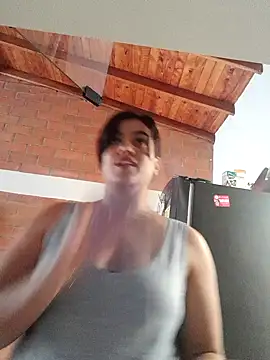 isabella aristi03 online show from February 5, 2025, 4:36 pm