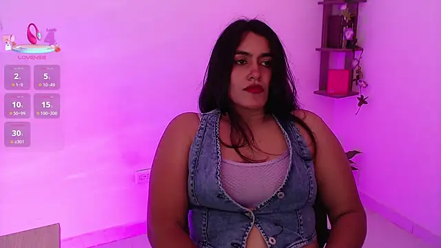 isabella aristi03 online show from September 21, 2025, 3:52 am