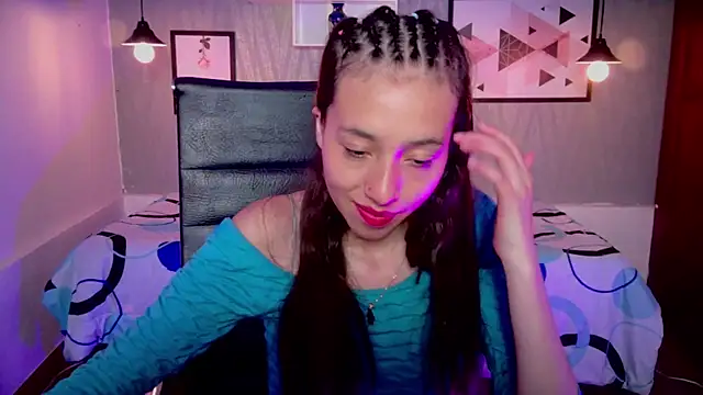 Valeria roussi online show from December 5, 2024, 7:17 pm