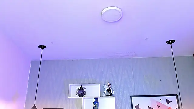 Valeria roussi online show from December 19, 2024, 2:02 pm