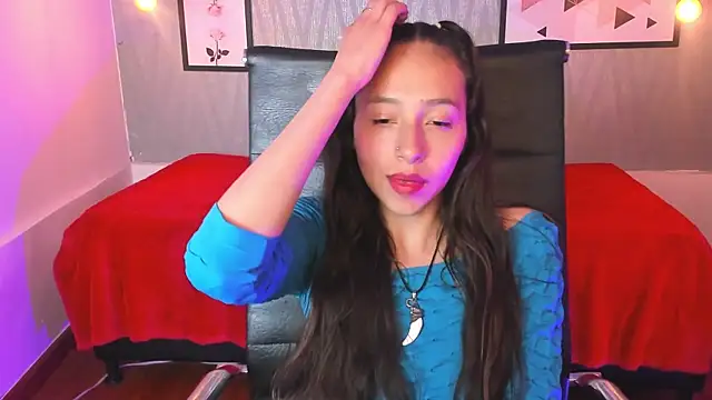 Valeria roussi online show from December 27, 2024, 8:07 pm