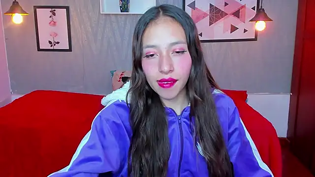 Valeria roussi online show from January 18, 2025, 7:37 pm