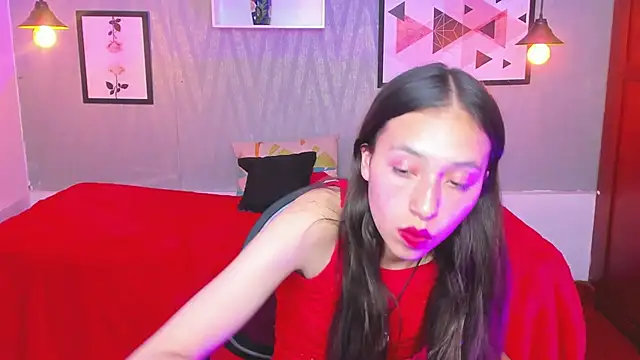 Valeria roussi online show from January 21, 2025, 9:46 pm