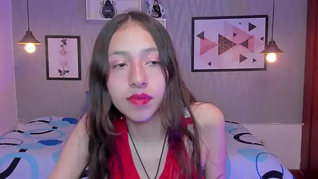 Valeria roussi online show from February 15, 2025, 4:56 pm